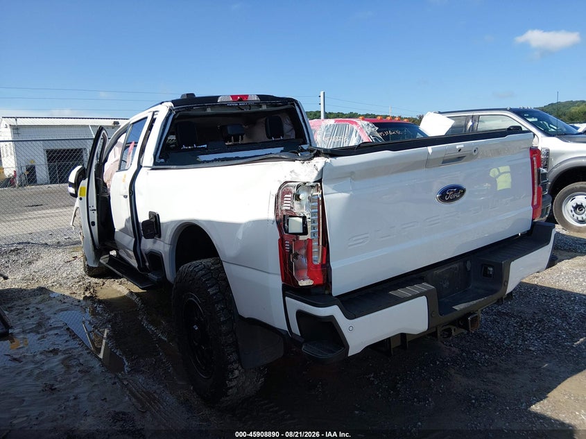 2023 FORD F-350 auction photo 3