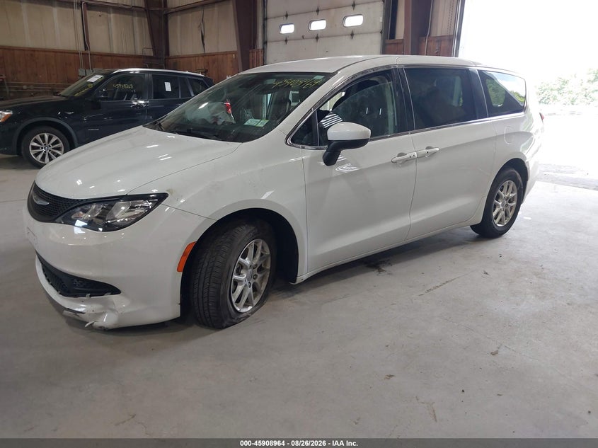 Vin: 2c4rc1cg1pr578508, lot: 46408032, chrysler voyager lx 20232