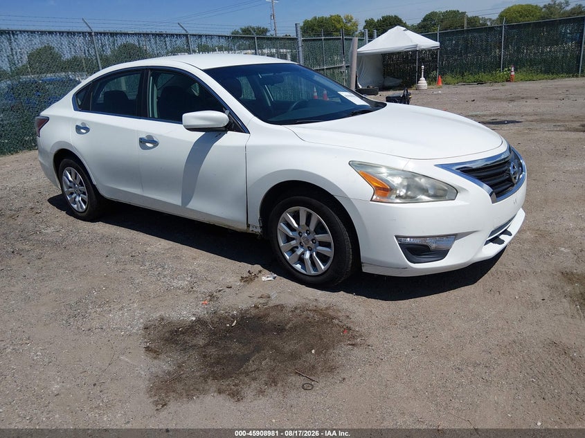 2015 NISSAN ALTIMA auction photo 1