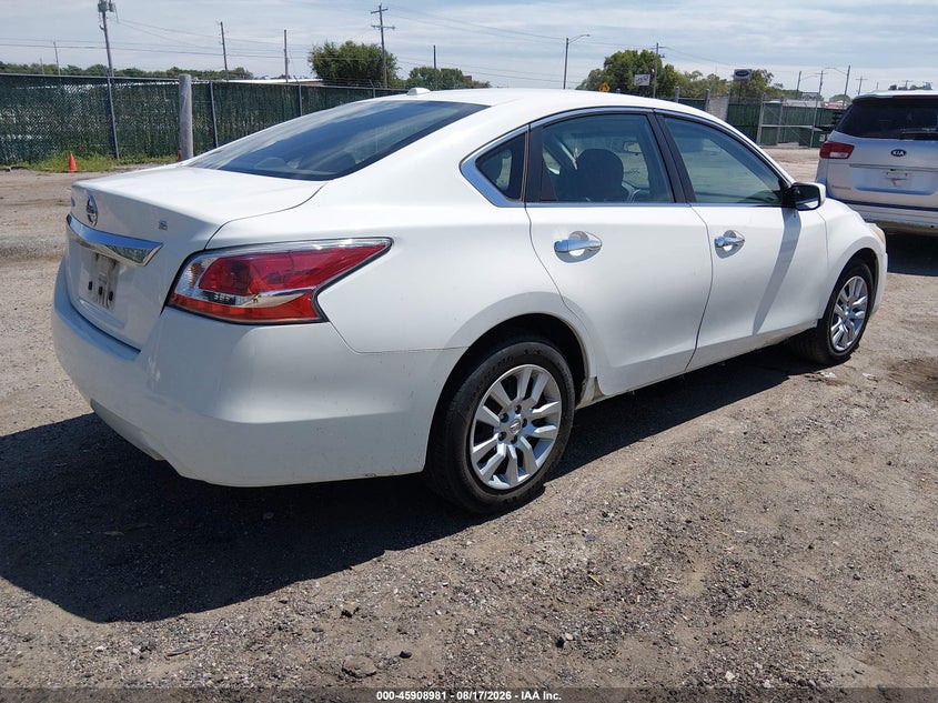 2015 NISSAN ALTIMA auction photo 4