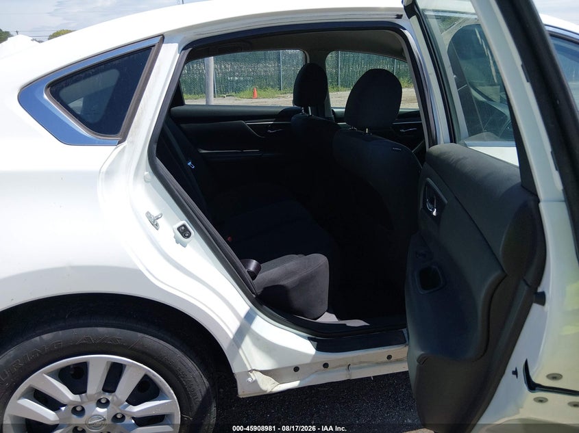 2015 NISSAN ALTIMA auction photo 8