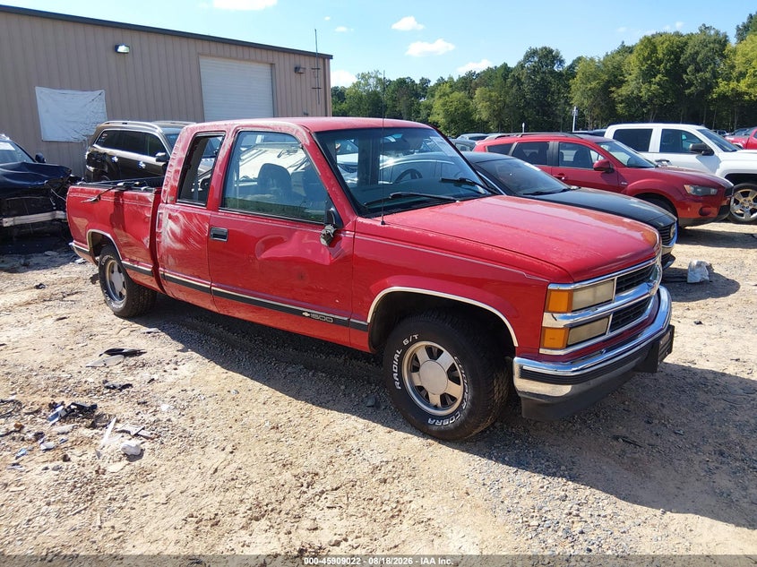 1997 Chevrolet C1500 Fleetside, Left Side, IAAI, VIN 2GCEC19R6V1266719