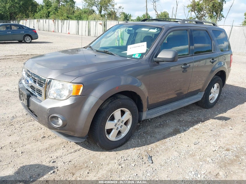 2011 Ford Escape, Обычный износ, IAAI, VIN 1FMCU0D78BKA65772 — фото 2