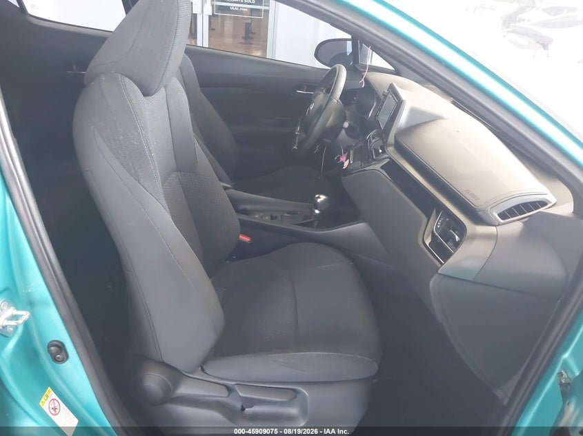 TOYOTA C-HR - zdjęcie 5