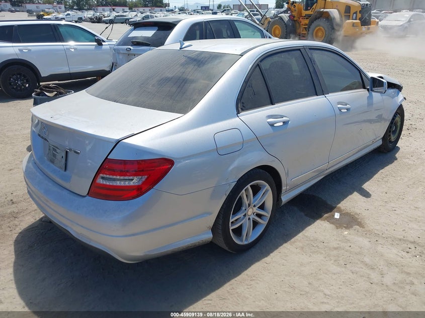 2013 MERCEDES-BENZ C 250 auction photo 4