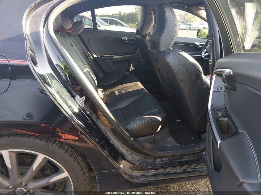 2015 VOLVO S60 SEDAN 2.0L I-4 DI, DOHC, VVT, TURBO/SUPERCHARGER, 302HP