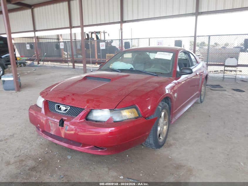 2004 Ford Mustang, Front & Rear, IAAI, VIN 1FAFP40644F235981 — photo 2