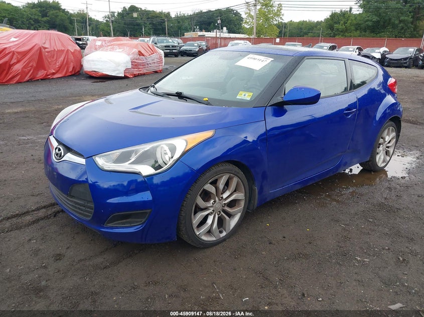 Vin: kmhtc6ad1cu080815, lot: 46408216, hyundai veloster base w/gray 20122