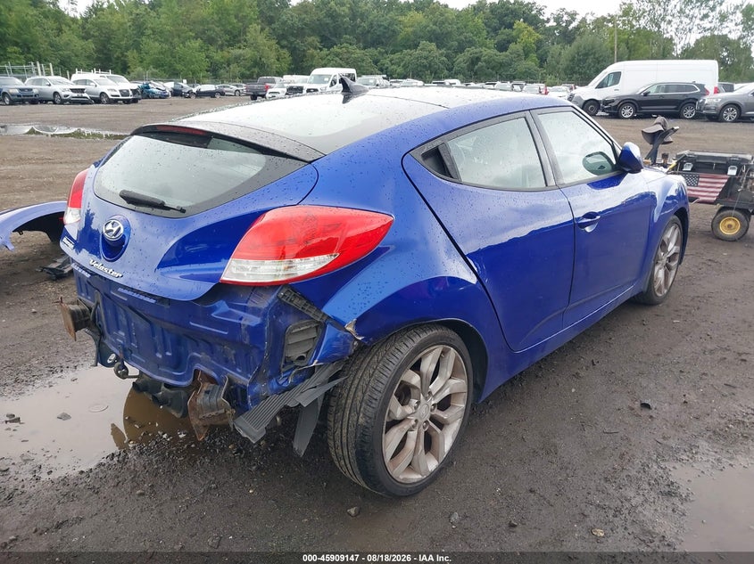 2012 HYUNDAI VELOSTER auction photo 6