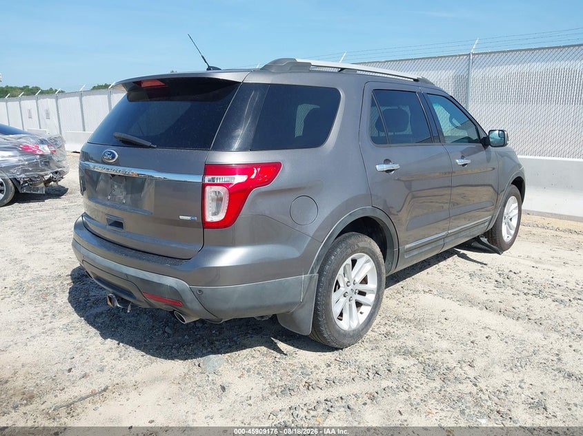 2013 FORD EXPLORER auction photo 4
