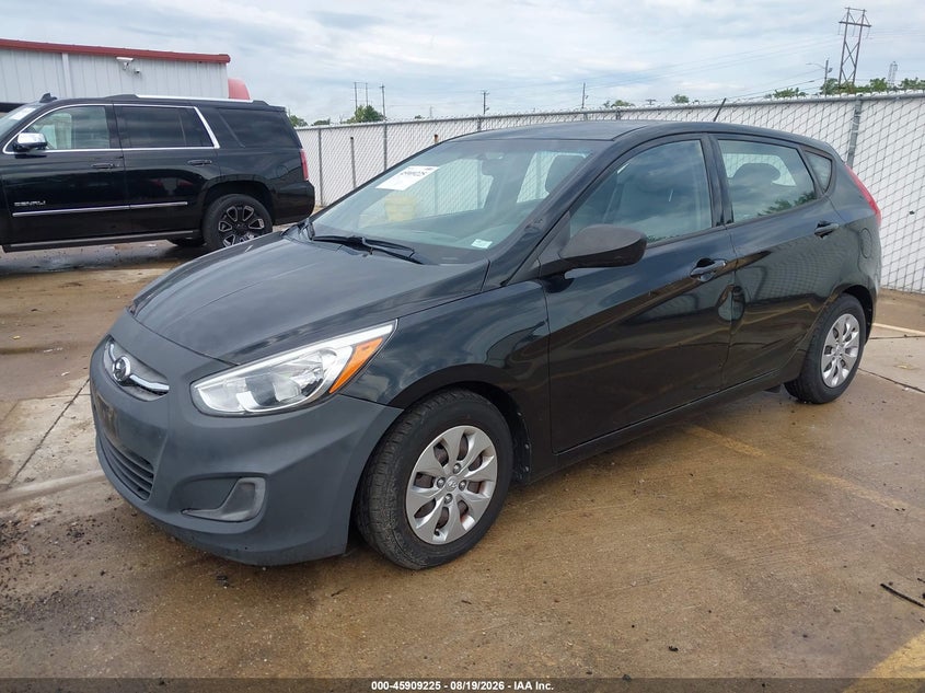 2017 Hyundai Accent, Normal Wear & Tear, IAAI, VIN KMHCT5AE1HU301680 — photo 2