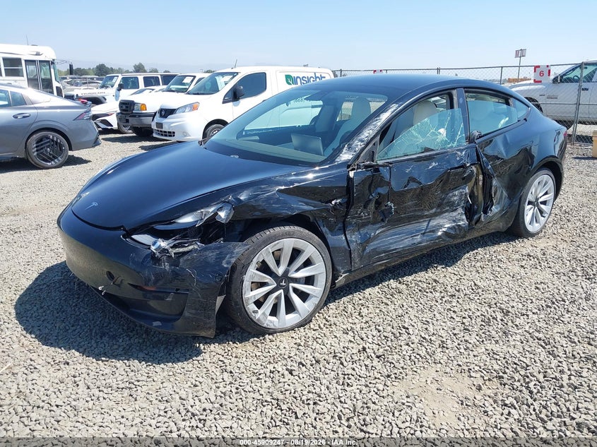 2021 Tesla Model 3, Left Side, IAAI, VIN 5YJ3E1EA4MF927502 — photo 2