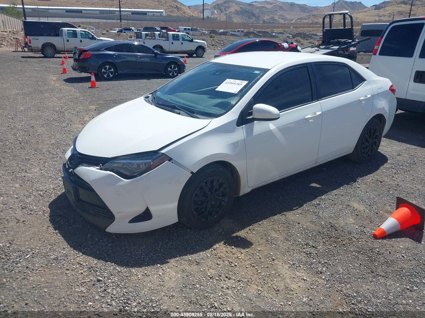 2018 Toyota Corolla, Удар спереди, IAAI, VIN 5YFBURHE8JP755616 — фото 2