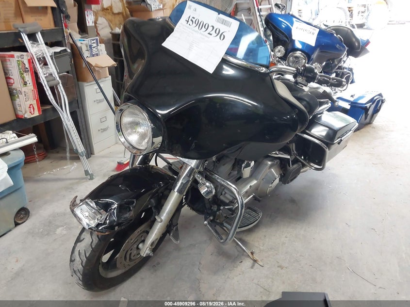 HARLEY-DAVIDSON FLHTI 2003