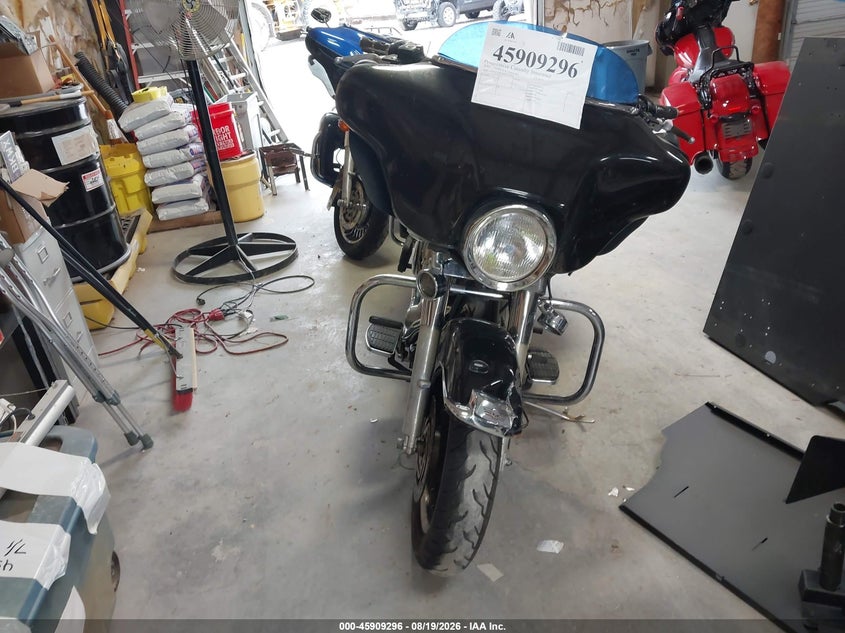 HARLEY-DAVIDSON FLHTI 2003