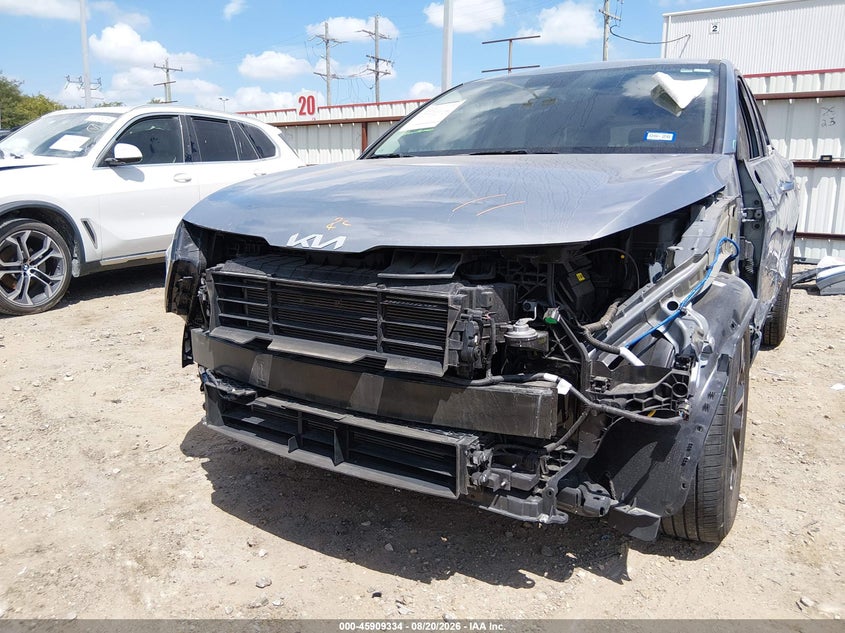 2024 KIA SPORTAGE auction photo 6