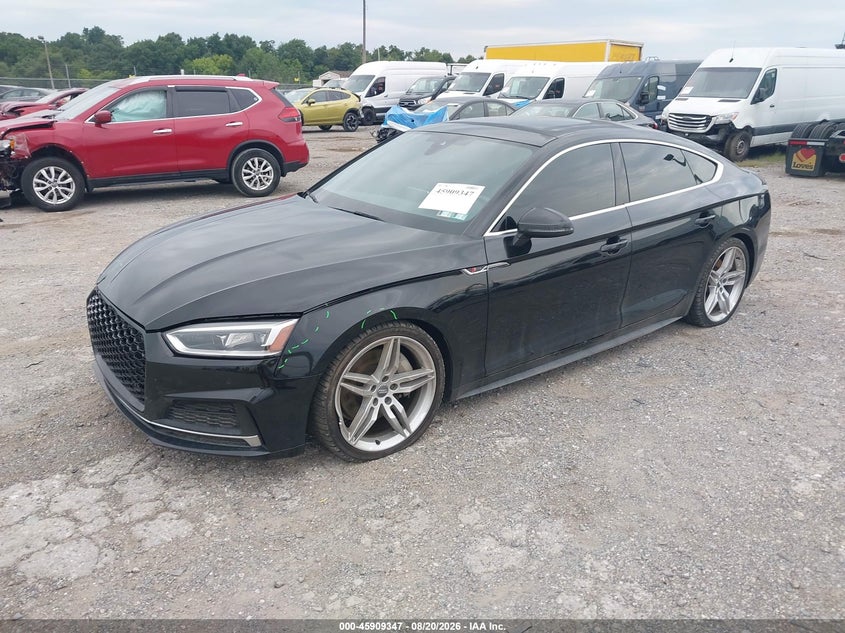 2019 Audi A5, Неизвестно, IAAI, VIN WAUENCF58KA071825 — фото 2