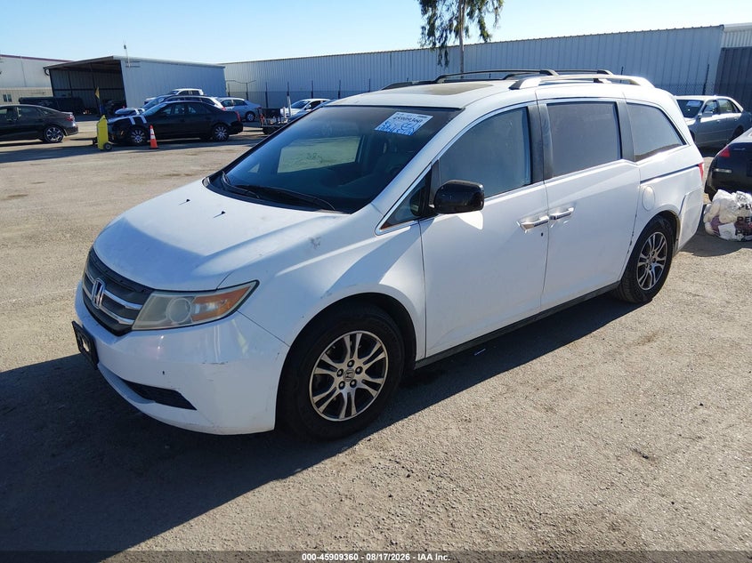2011 Honda Odyssey, Right Side, IAAI, VIN 5FNRL5H60BB080053 — photo 2