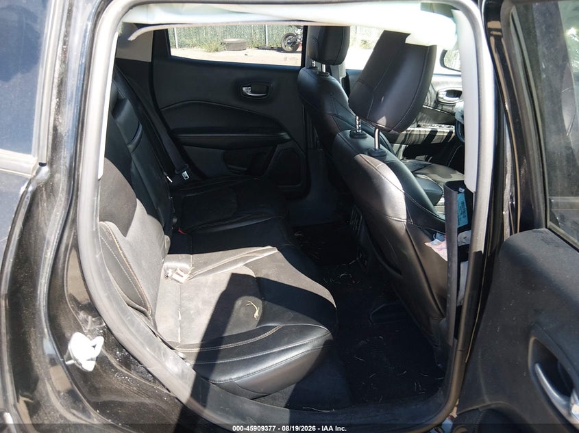 JEEP COMPASS 2018 VIN 3C4NJCBB1JT304641