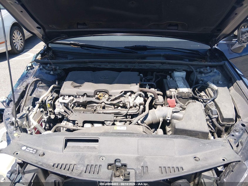 TOYOTA CAMRY - zdjęcie 10