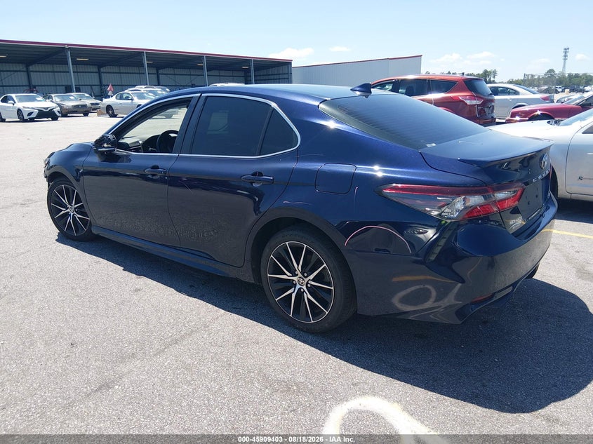 TOYOTA CAMRY - zdjęcie 3