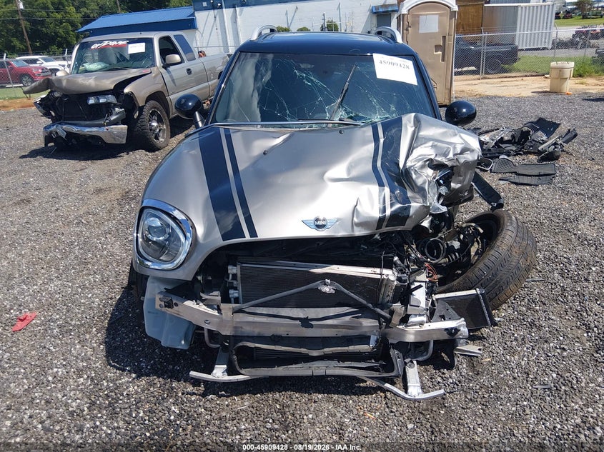 MINI COUNTRYMAN 2018 VIN WMZYT3C32J3D99157