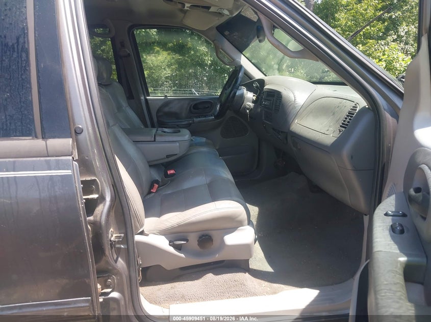 2002 FORD F-150 PICKUP 5.4L V-8 260HP