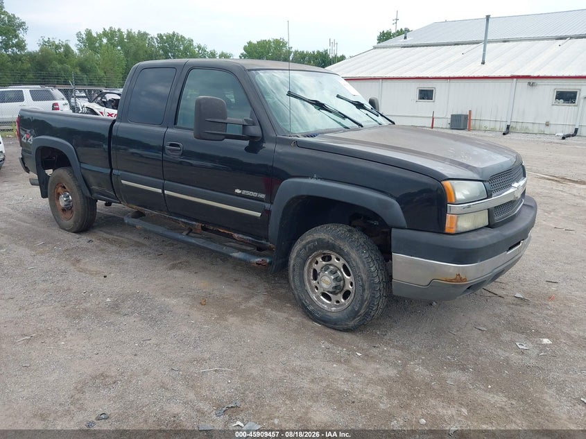 2004 CHEVROLET SILVERADO 2500HD auction photo 1