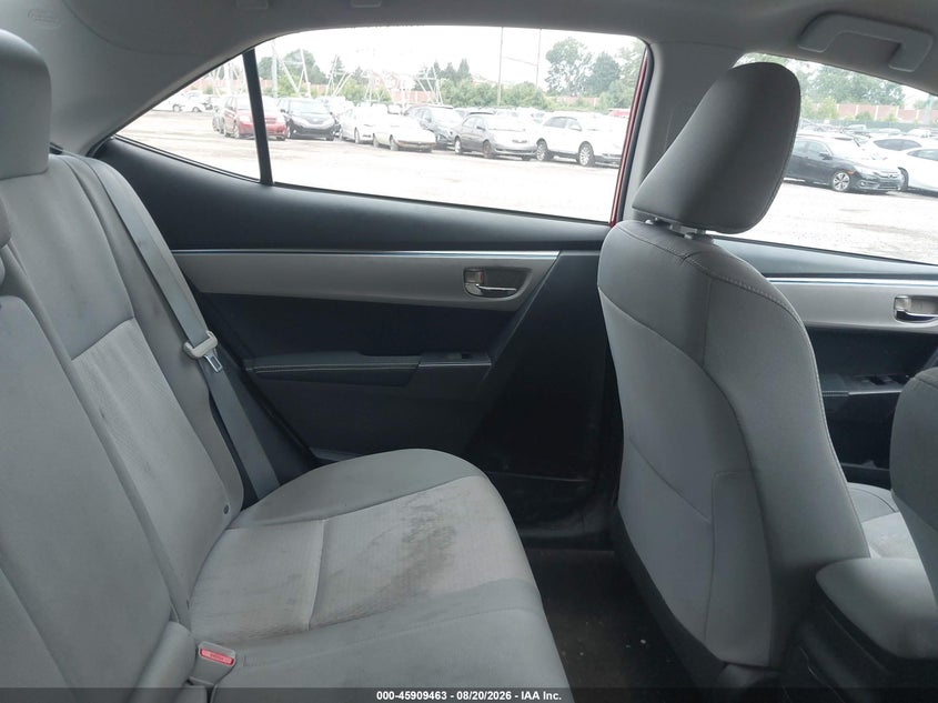 2015 TOYOTA COROLLA auction photo 8