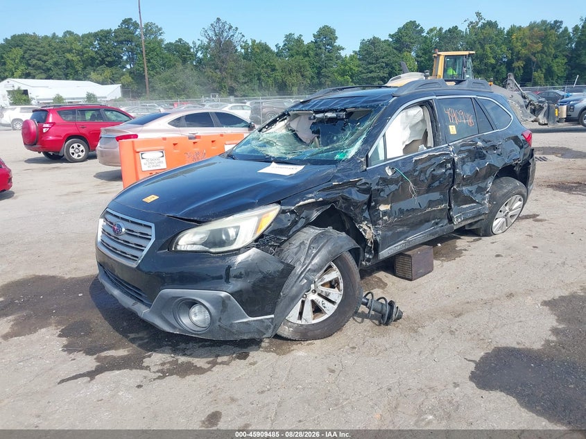 2015 Subaru Outback, Rollover, IAAI, VIN 4S4BSBHC4F3290484 — photo 2
