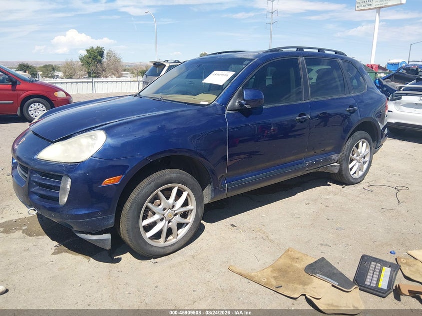 2008 Porsche Cayenne, Левый бок, IAAI, VIN WP1AB29PX8LA41965 — фото 2