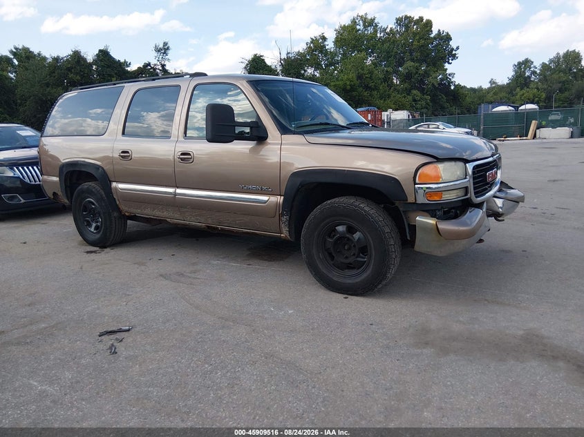 2004 GMC YUKON XL 1500 auction photo 1