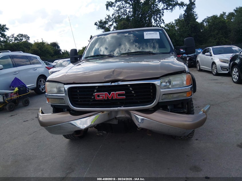 2004 GMC YUKON XL 1500 auction photo 6