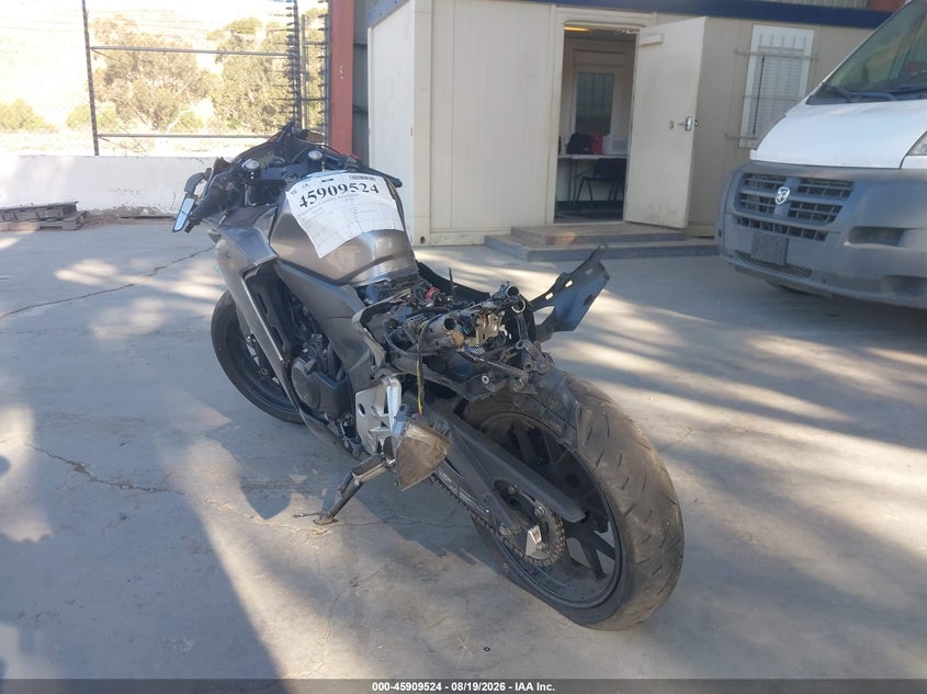 2015 HONDA CBR500 auction photo 3