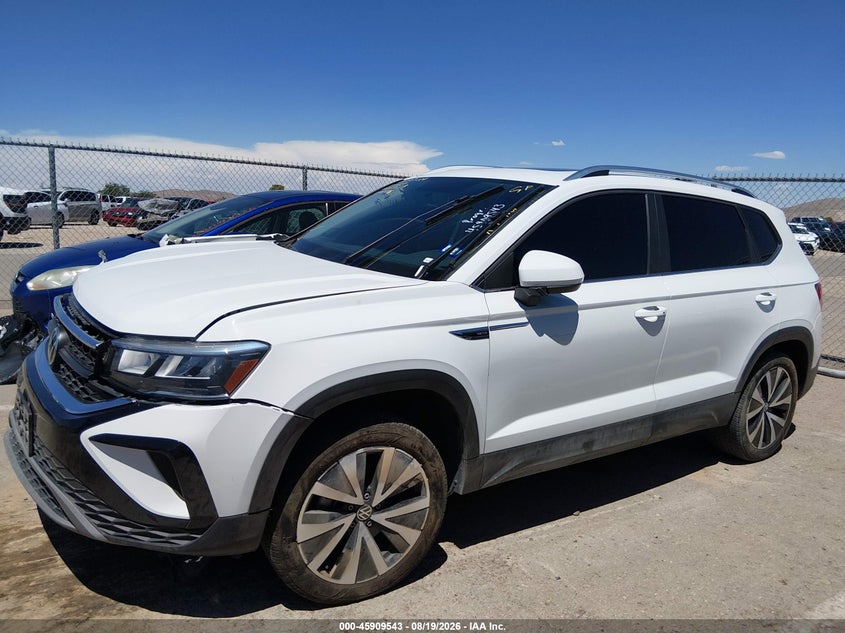 2022 VOLKSWAGEN TAOS 1.5T SE · Фото 14
