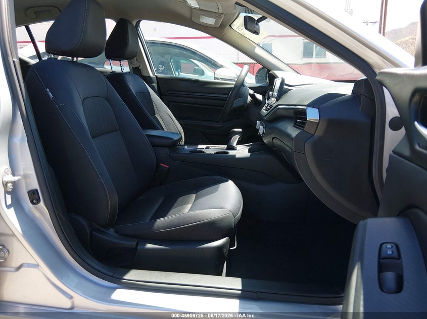 2021 NISSAN ALTIMA auction photo 5