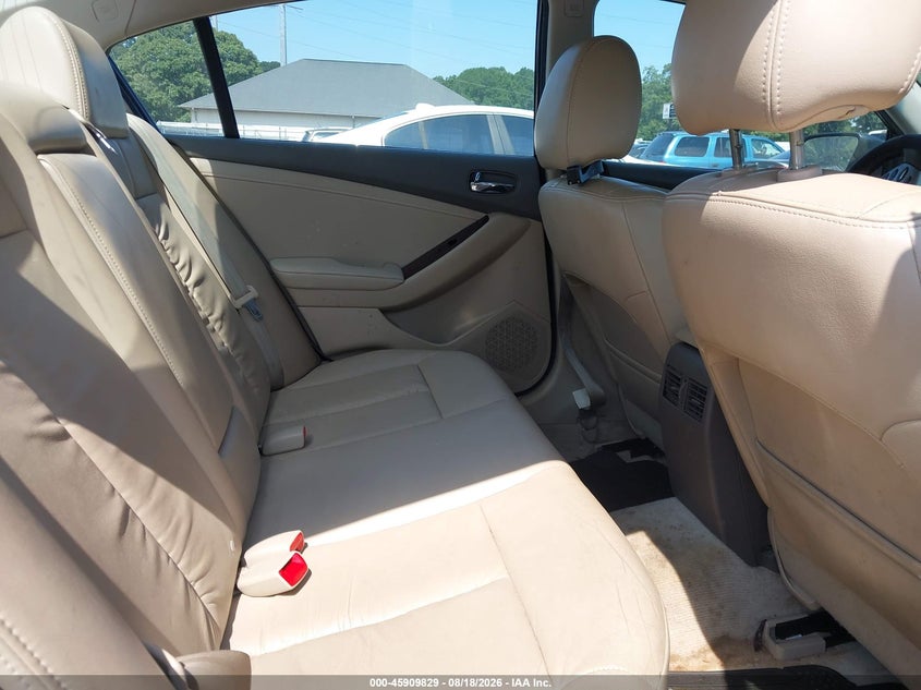 2011 NISSAN ALTIMA auction photo 8