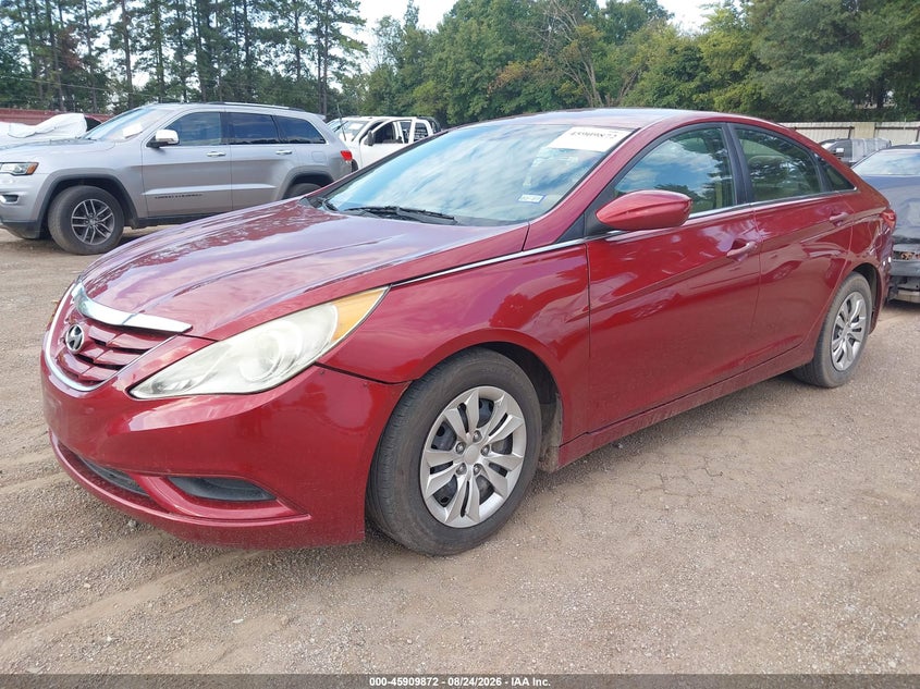 2011 Hyundai Sonata, Изъятое, IAAI, VIN 5NPEB4AC7BH048519 — фото 2