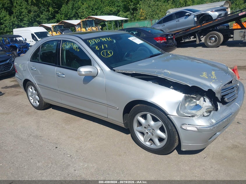MERCEDES-BENZ C 240 2004 VIN WDBRF61J74E017465
