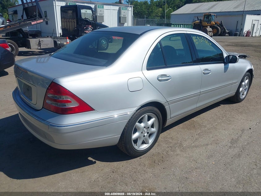 2004 MERCEDES-BENZ C 240 auction photo 4