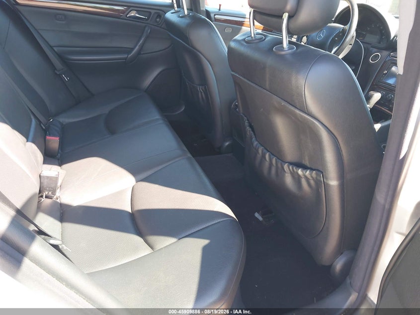 2004 MERCEDES-BENZ C 240 auction photo 8