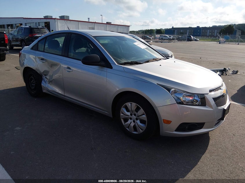 2013 CHEVROLET CRUZE LS AUTO