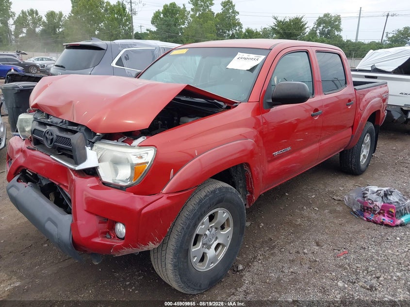 2013 Toyota Tacoma, Удар спереду, IAAI, VIN 3TMLU4EN6DM118215 — фото 2