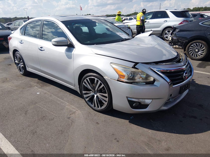 2013 NISSAN ALTIMA auction photo 1