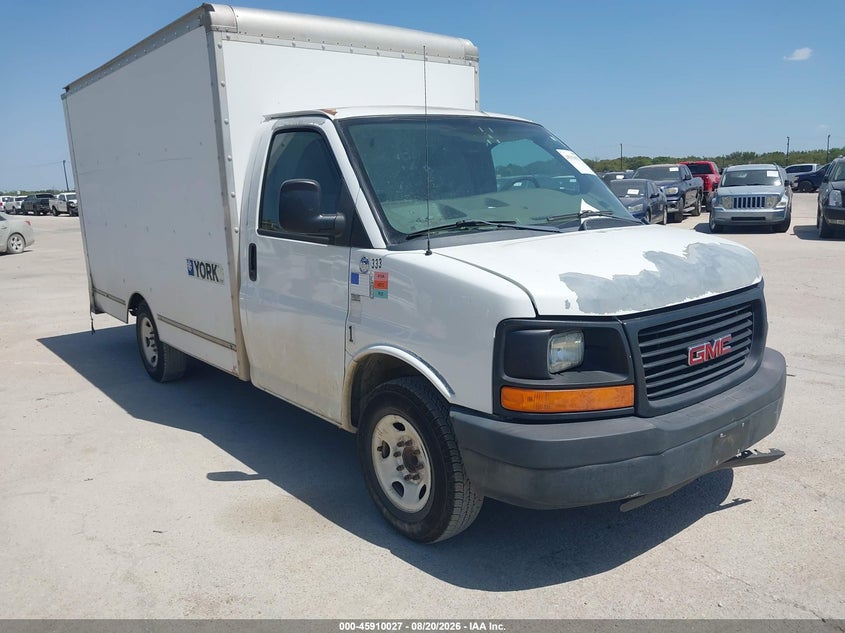 2012 GMC SAVANA CUTAWAY — zdjęcie z aukcji