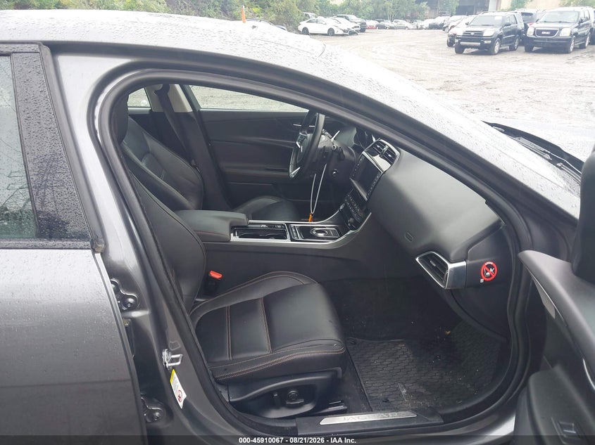 JAGUAR XE 2018 VIN SAJAK4FX7JCP38048