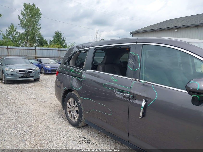 2016 HONDA ODYSSEY auction photo 6