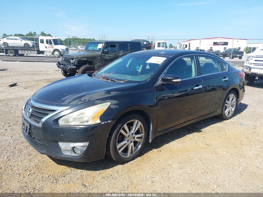 2013 Nissan Altima, Right Rear, IAAI, VIN 1N4BL3AP6DN451946 — photo 2