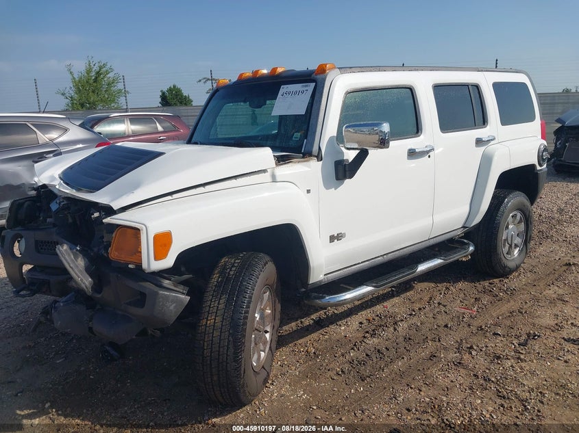 HUMMER H3 SUV 2006 VIN 5GTDN136568296581