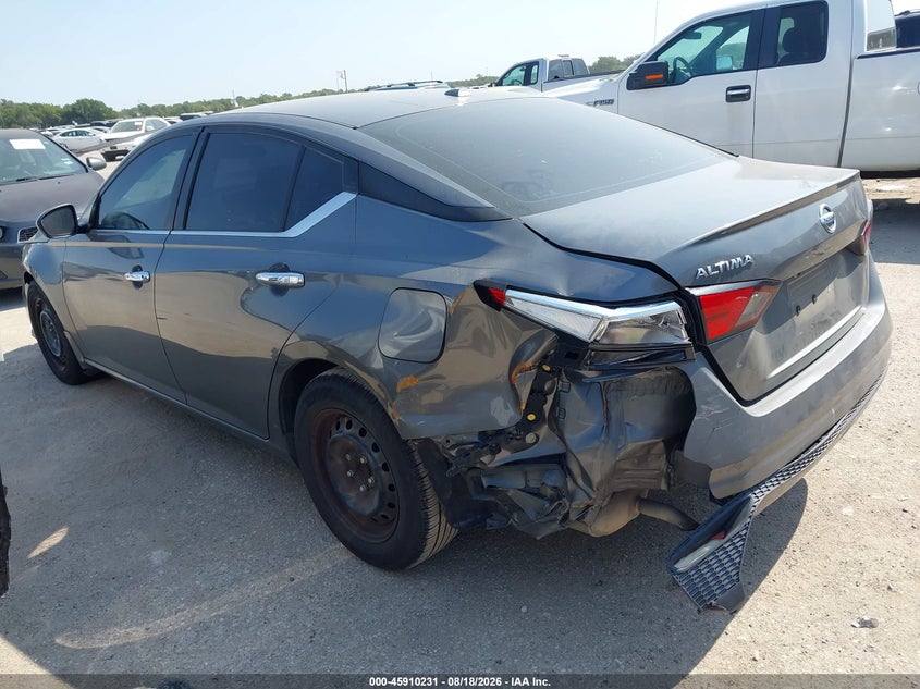 2019 NISSAN ALTIMA auction photo 3